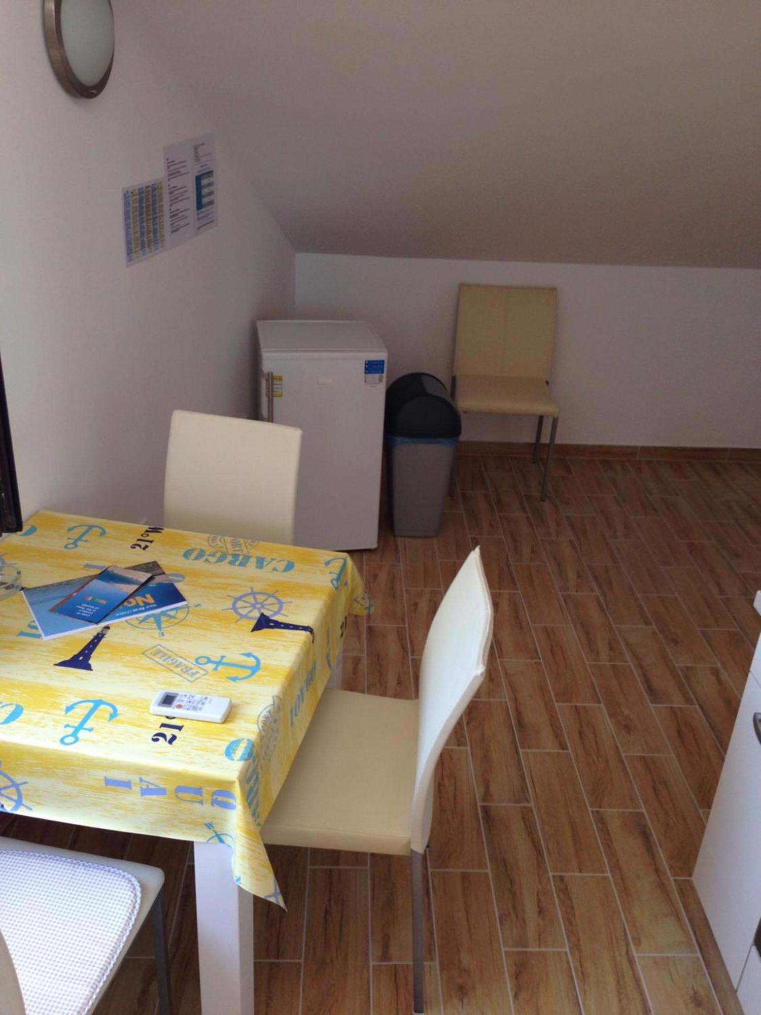 Novalja City Central Apartments Esterno foto