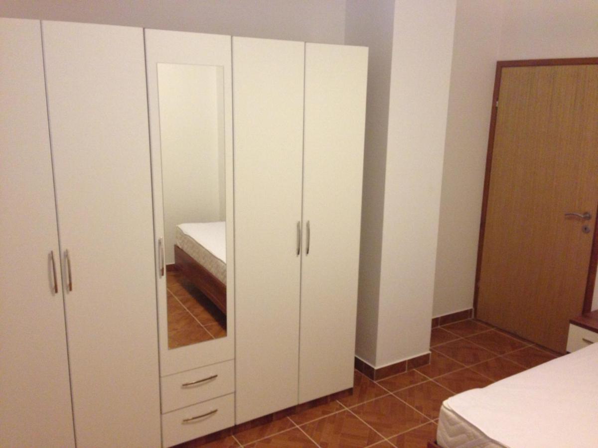 Novalja City Central Apartments Esterno foto