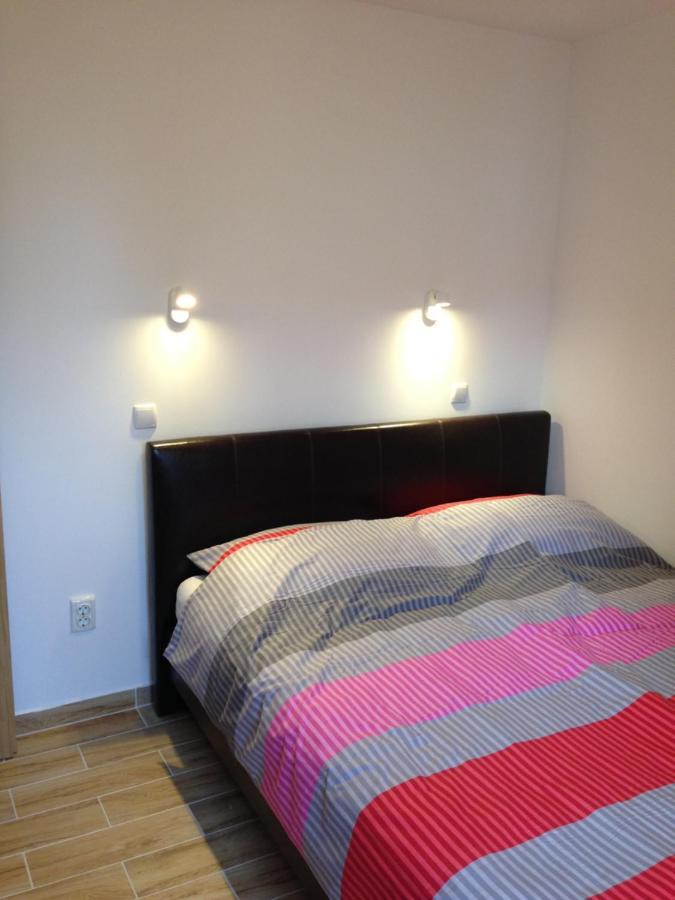 Novalja City Central Apartments Esterno foto