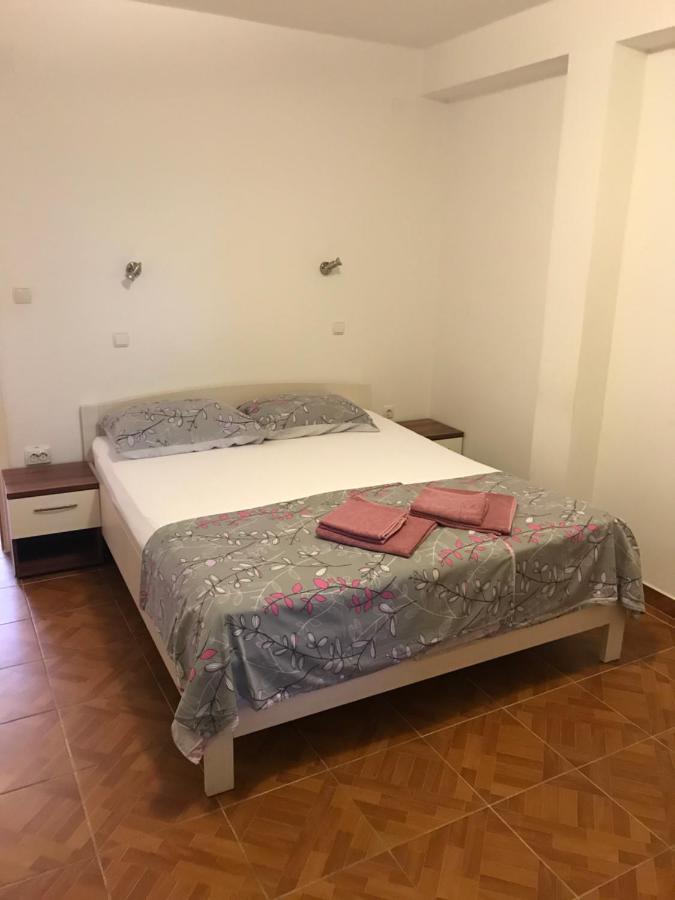 Novalja City Central Apartments Esterno foto